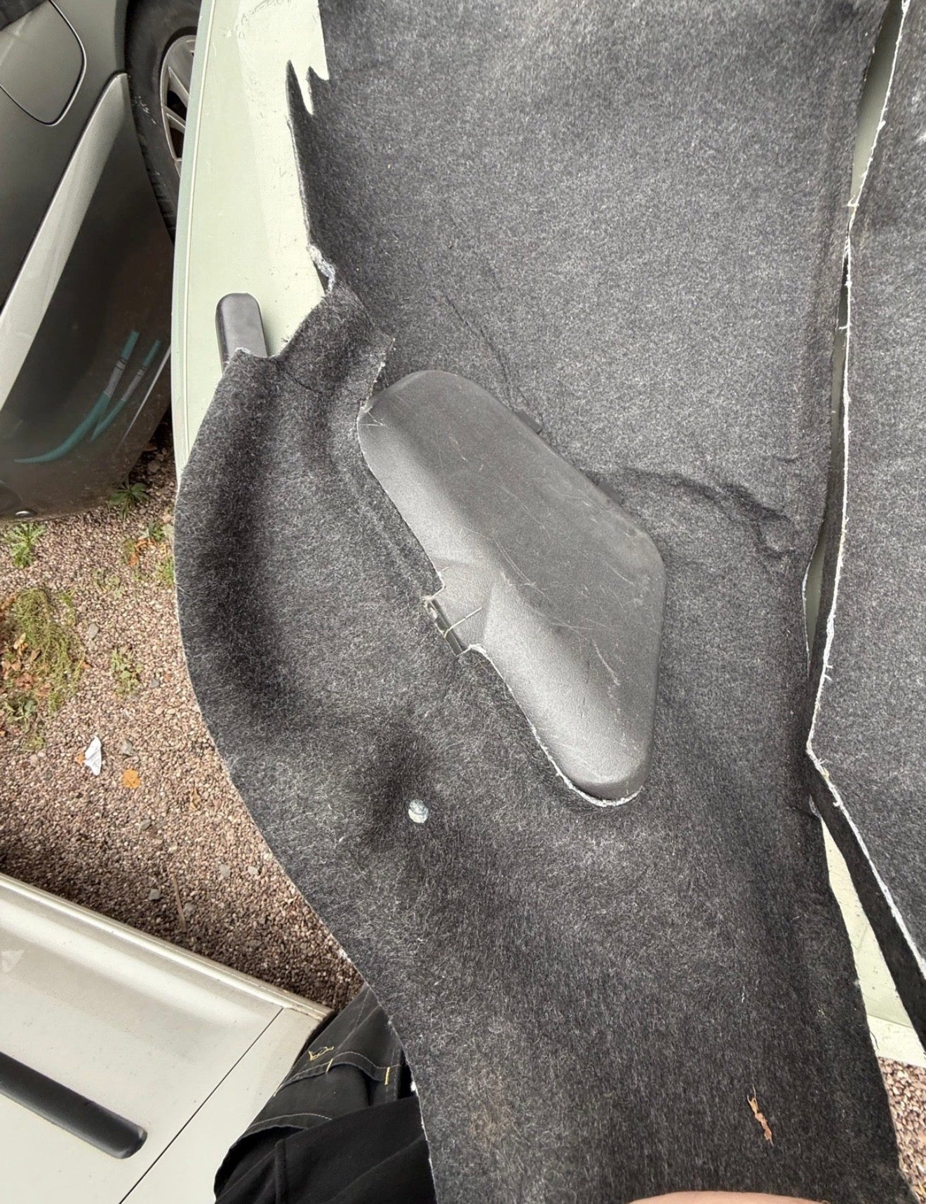 MG ZT Rover 75 Saloon boot carpets with rear lamp cut out and covers PPD