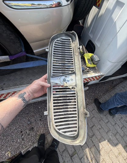 ROVER 75 CLUB SE TOURER MK1 1999-2004 FRONT GRILLE DHB102260