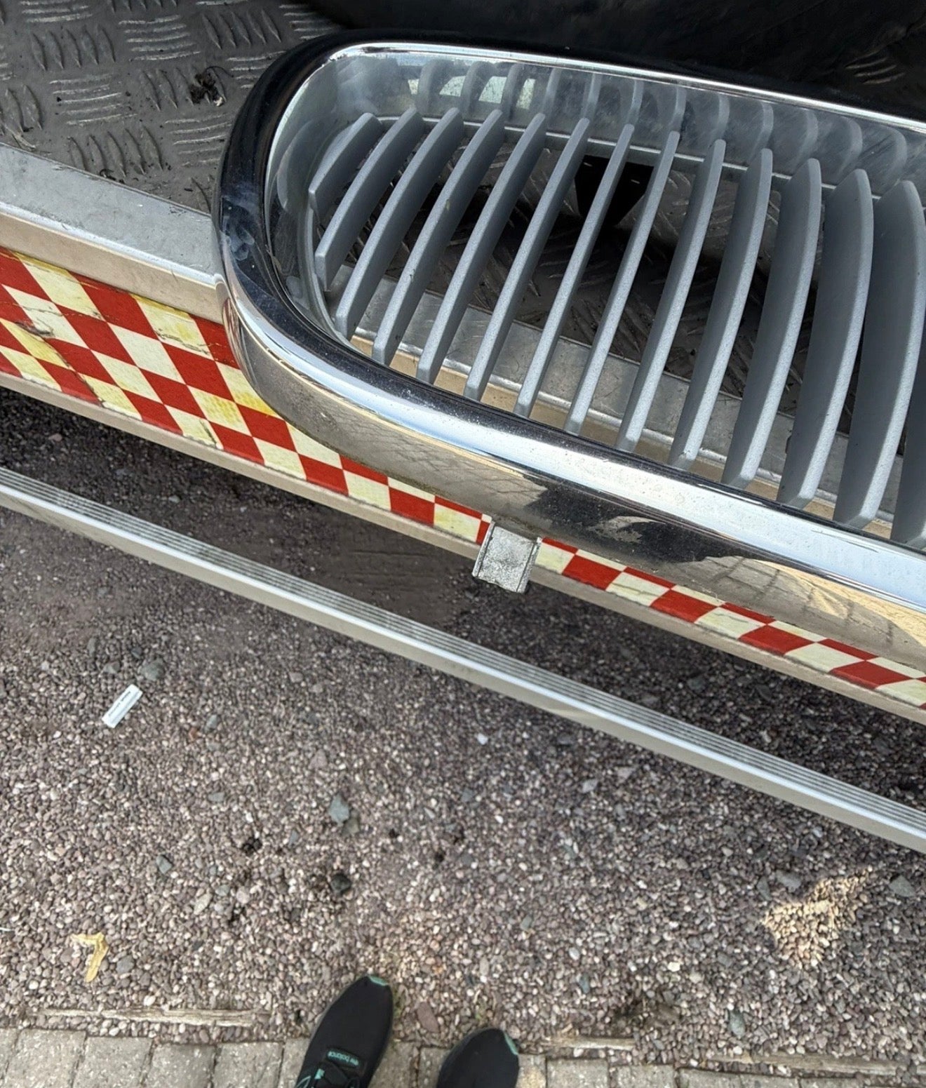 ROVER 75 CLUB SE TOURER MK1 1999-2004 FRONT GRILLE DHB102260