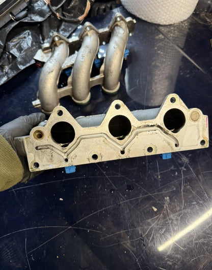 ROVER MG ZS ZT FREELANDER 2.5 KV6 PAIR INLET MANIFOLD LKB109460 LKB108240