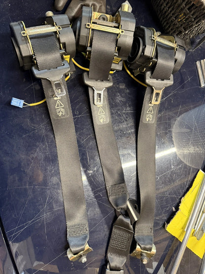 ROVER 75 SALOON REAR SEAT BELTS - CENTRE REAR RIGHT REAR LEFT REAR EARLY PPD