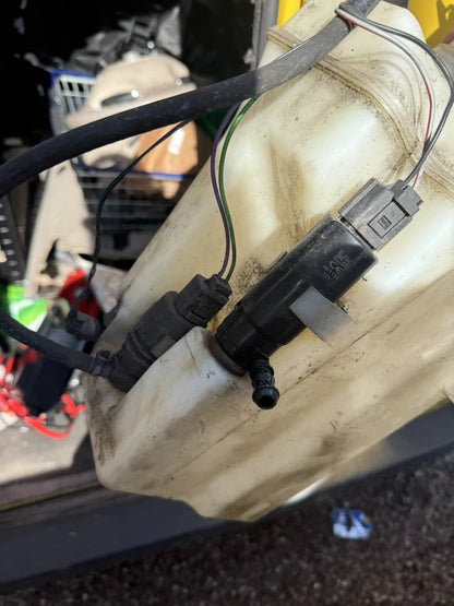 ROVER 75 MGZT WINDSCREEN WASHER BOTTLE&PUMP
