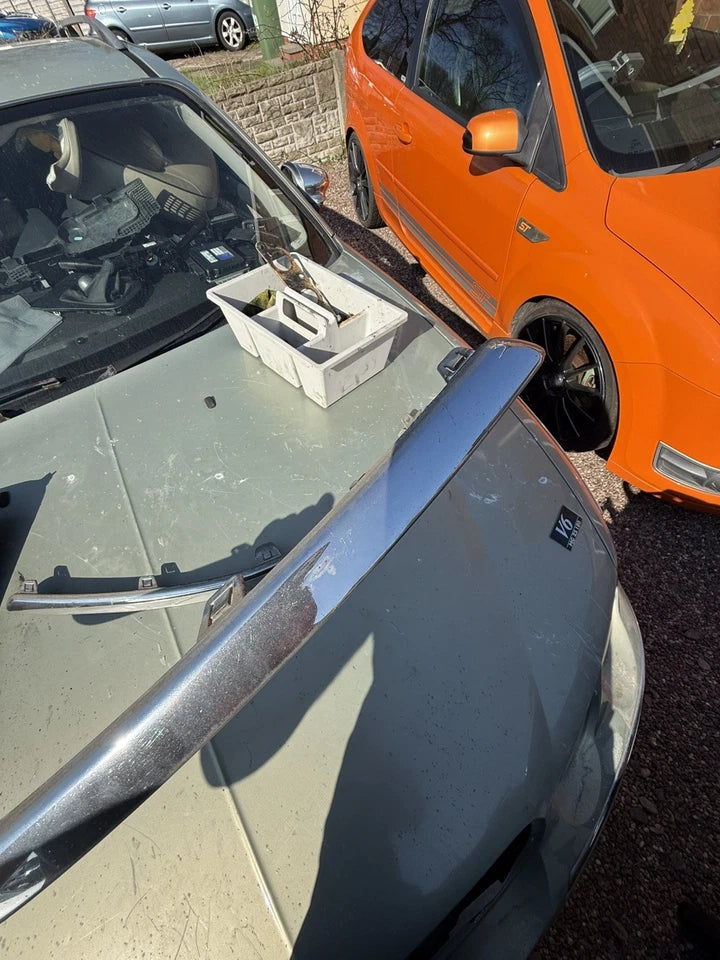 ROVER 75 MK1 PASSENGER & DRIVERS FRONT BUMPER CHROME TRIM