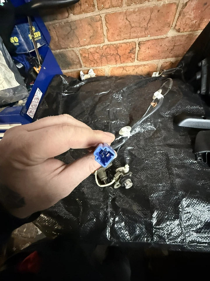 Rover 45/ MG ZS RHD Drivers Door Lock, boot lock & key