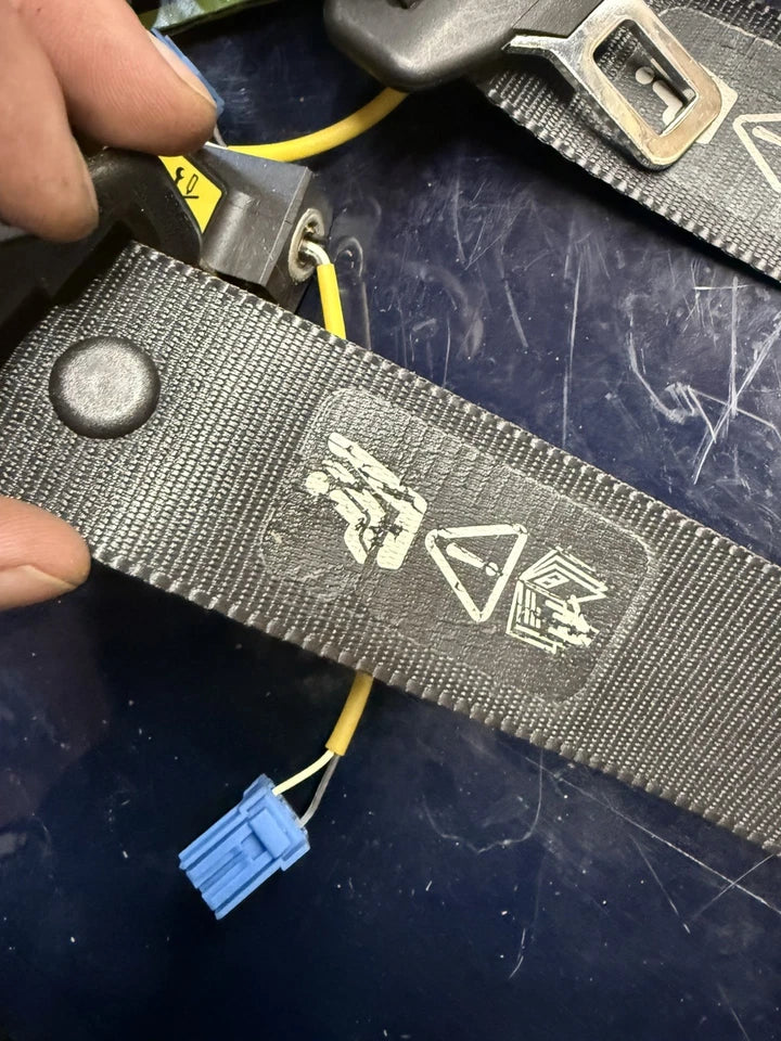 ROVER 75 SALOON REAR SEAT BELTS - CENTRE REAR RIGHT REAR LEFT REAR EARLY PPD