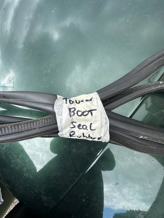 ROVER 75 & MG ZTT TOURER ESTATE TAILGATE BODYSHELL RUBBER WEATHER SEAL