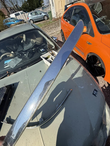 ROVER 75 MK1 PASSENGER & DRIVERS FRONT BUMPER CHROME TRIM