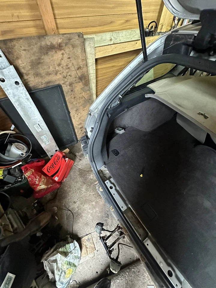 ROVER 75 & MG ZTT TOURER ESTATE TAILGATE BODYSHELL RUBBER WEATHER SEAL