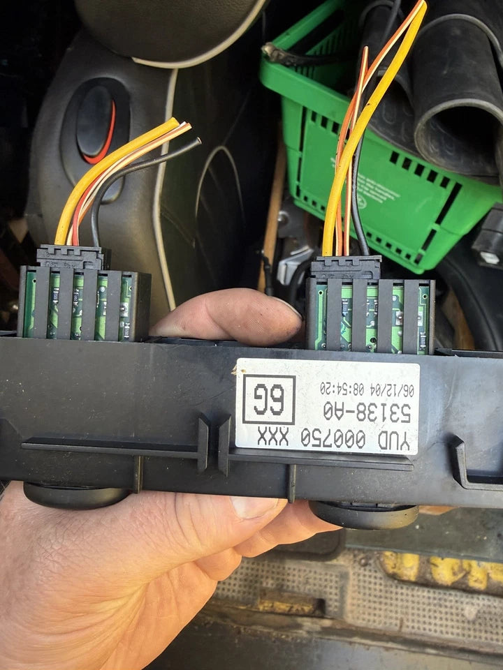 ROVER 75 MG ZT (2001-2006) pair two heated seat switches with frame