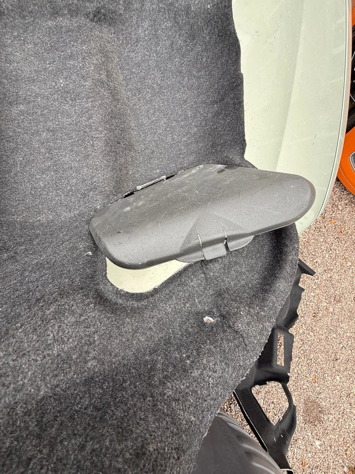 ROVER 75 & MG ZT Saloon boot carpets with rear lamp cut out and covers PPD